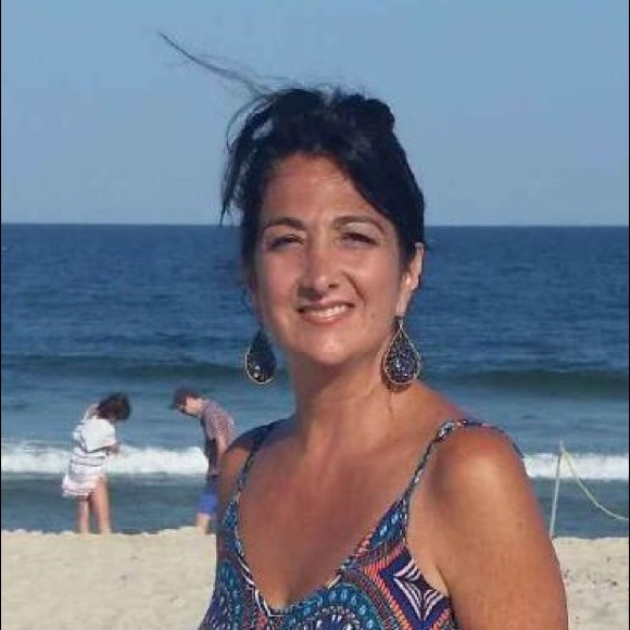 Meet your Posher, Rosemarie - Picture 1 of 1